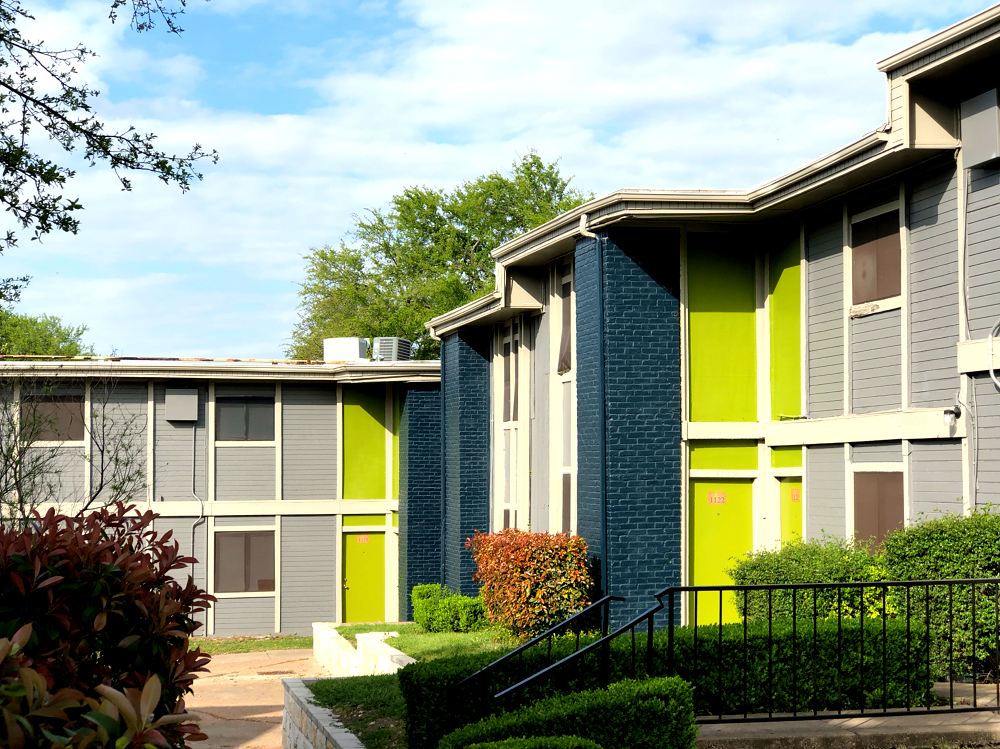 Apartments for Rent in Riverside, Austin Solaris